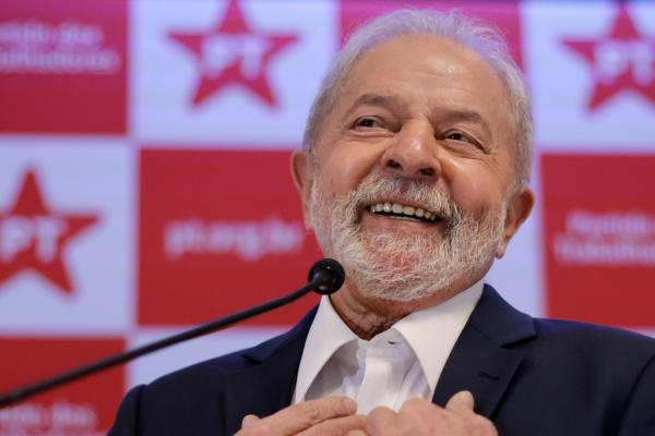 «لولا دا سيلفا».. مجرم أم ضحية؟