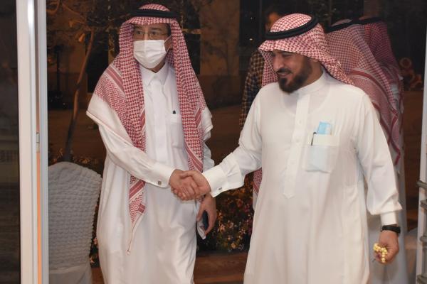 مجلس عمار الخالدي..نموذج مضيء للتمسك بالقيم الأصيلة