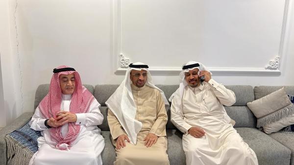 مجلس محمد المهيدب.. جسر لتواصل الأجيال