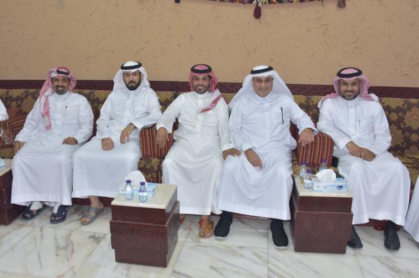 مجلس الجابري.. مشهد أصيل يعكس روح المحبة