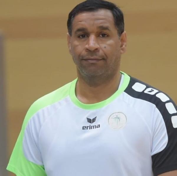 الحراسة ستحدد هوية البطل