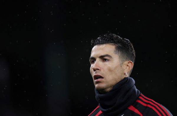 وفاة ابن كريستيانو رونالدو بعد ولادته