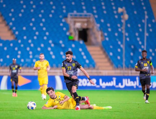 التعاون يرفض الاحتفاظ بالصدارة