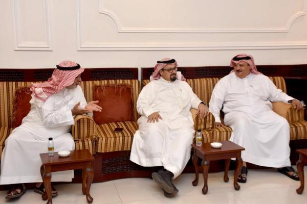 مجلس العنيزي..تأصيل المحبة بين أفراد المجتمع
