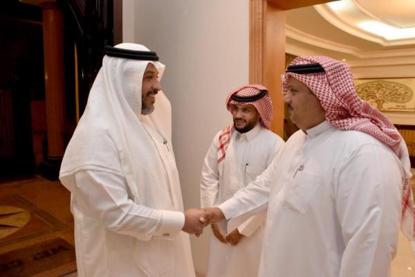 مجلس العنيزي..تأصيل المحبة بين أفراد المجتمع
