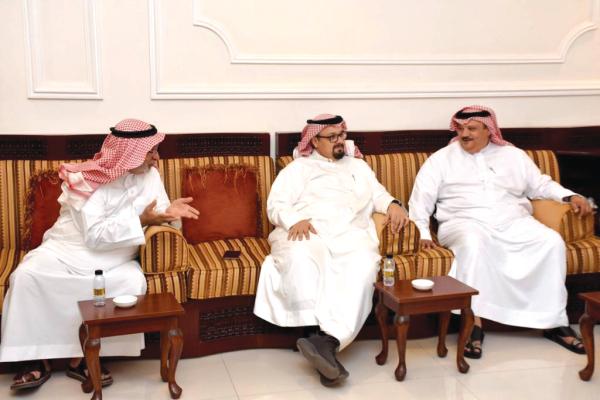مجلس العنيزي..تأصيل المحبة بين أفراد المجتمع