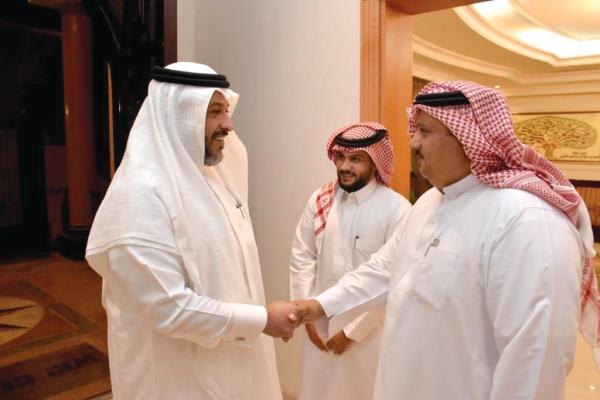 مجلس العنيزي..تأصيل المحبة بين أفراد المجتمع