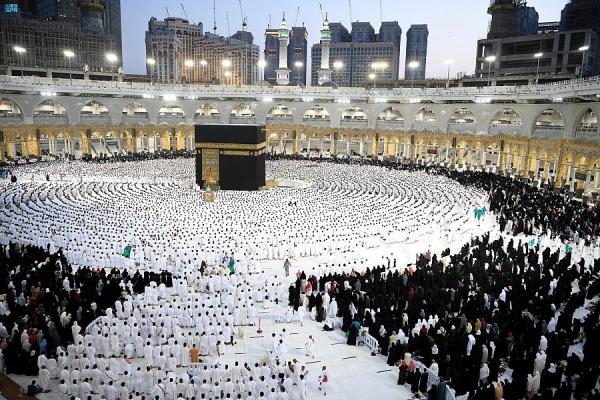 تفويج 4 ملايين معتمر بالمسجد الحرام