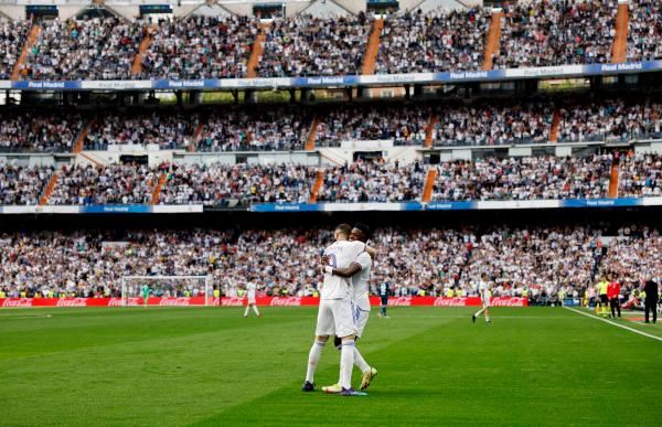 ريال مدريد يتوج باللقب للمرة الـ35 في تاريخه