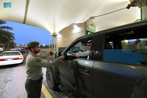 جسر الملك فهد يعمل بطاقته القصوى خلال إجازة عيد الفطر