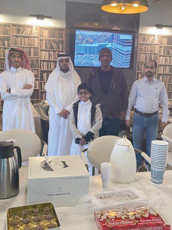 بالزي السعودي والبخور..
مغتربون يحتفلون بالعيد في فيلادلفيا