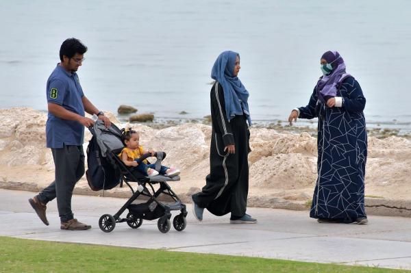 استمتاع بالطبيعة في واجهة الدمام البحرية
