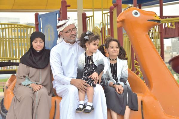 استمتاع بالطبيعة في واجهة الدمام البحرية