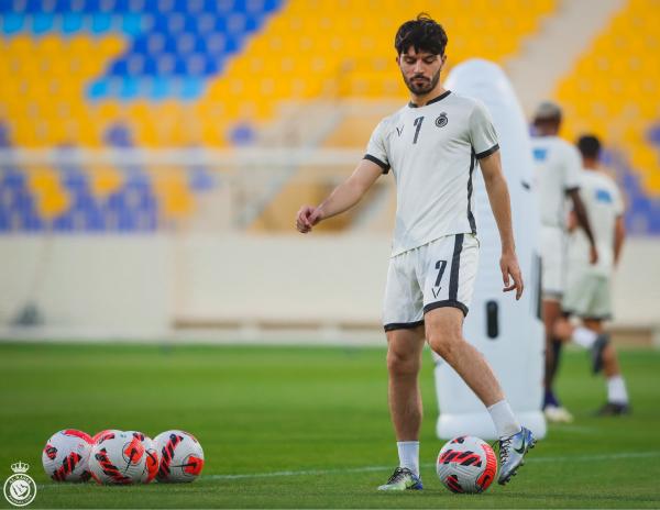 معسكر النصر في إسبانيا!