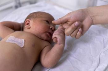 كشف طبي يحدد الأطفال المعرضين لمتلازمة موت الرضع المفاجئ
