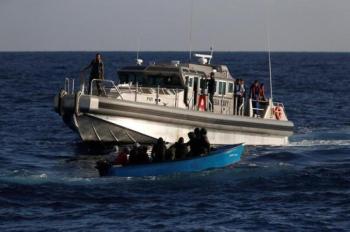 تونس: إنقاذ 22 مهاجرا غير شرعي على متن زورق