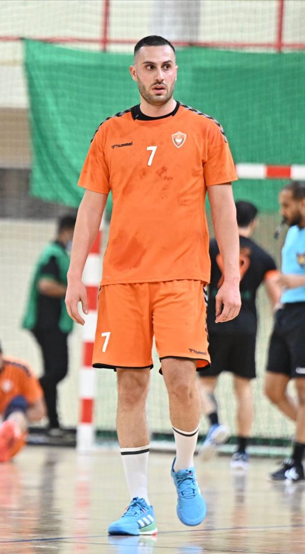 الدانة يحلم بالنخبة..!