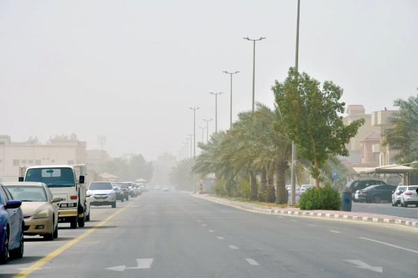 غدا.. عاصفة ترابية تضرب الشرقية