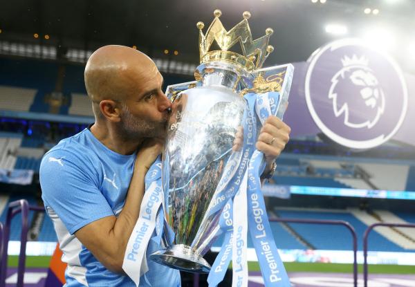 جوارديولا يتوج بلقبه التاسع مانشستر سيتي