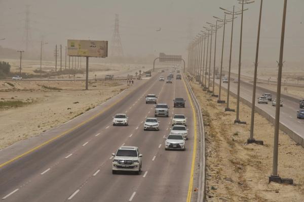 التقلبات الجوية تطرح حل «التعليم عن بعد»