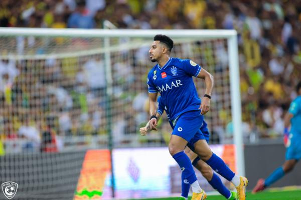 الهلال يشعل الدوري