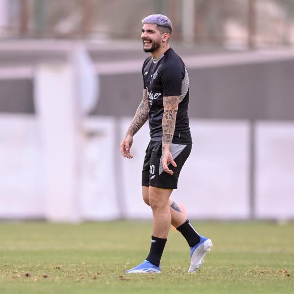 سوموديكا يطمئن على جاهزية الليوث