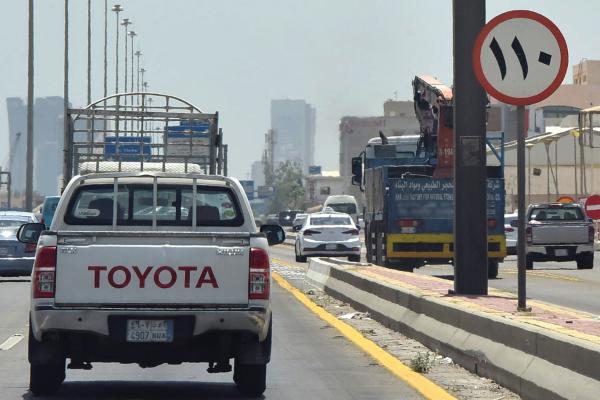 التغيير المفاجئ لسرعات الطرق يربك قائدي المركبات
