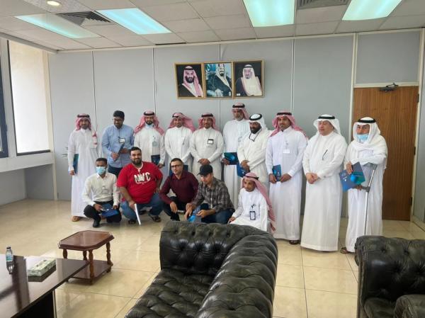 تكريم موظفي فرع المياه بالقطيف
