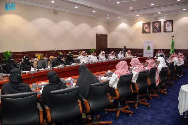 «الحوار الوطني» يناقش مشكلات المجتمع بحائل