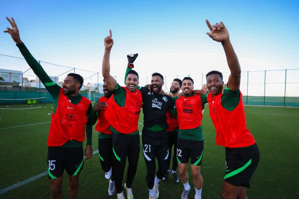 آلام الكتف تبعد الفرج
