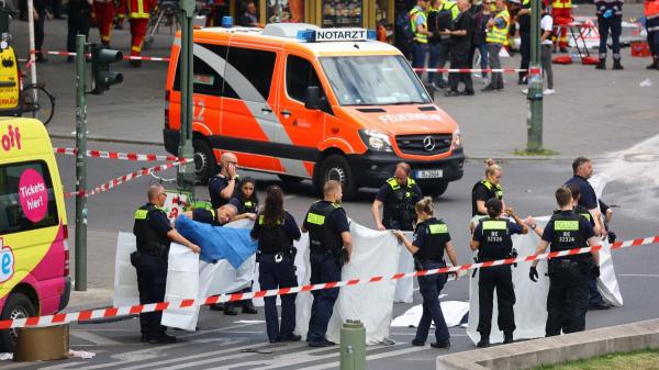 قتلى ومصابين في حادث اصطدام مروع وسط برلين