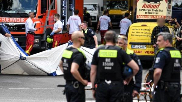 قتلى ومصابين في حادث اصطدام مروع وسط برلين