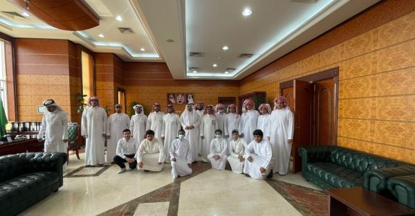 تعريف الطلاب بأنشطة ودور البلديات