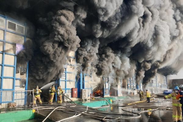 مقتل 7 أشخاص جراء حريق في مبنى بكوريا الجنوبية