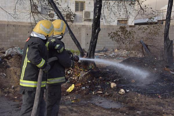 إخماد حريق ضخم بمزرعة غرب الدمام