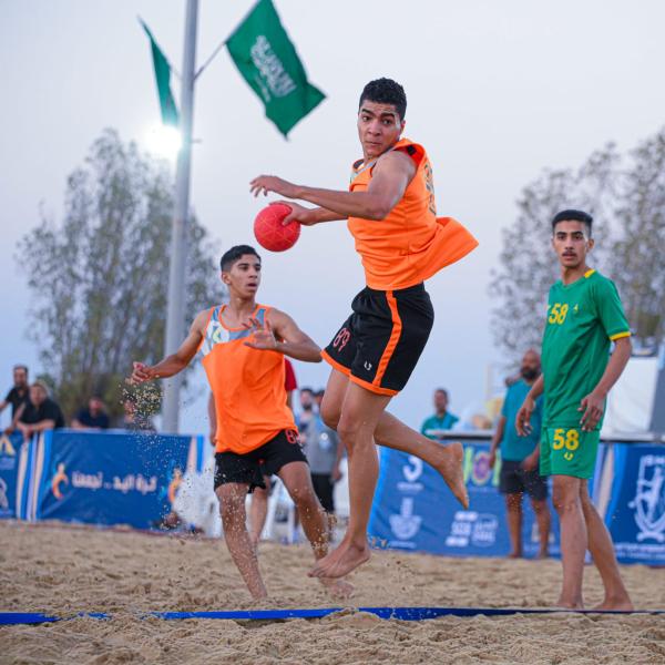النور يتصدر شاطئية ناشئين اليد