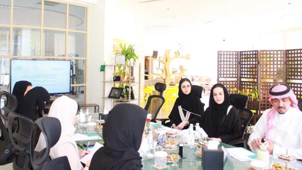 الأميرة عبير بنت فيصل تبحث المبادرات النوعية للاستدامة