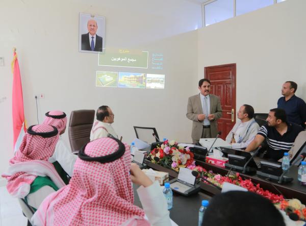 «إعمار اليمن» يبحث الاحتياجات التنموية بمأرب 