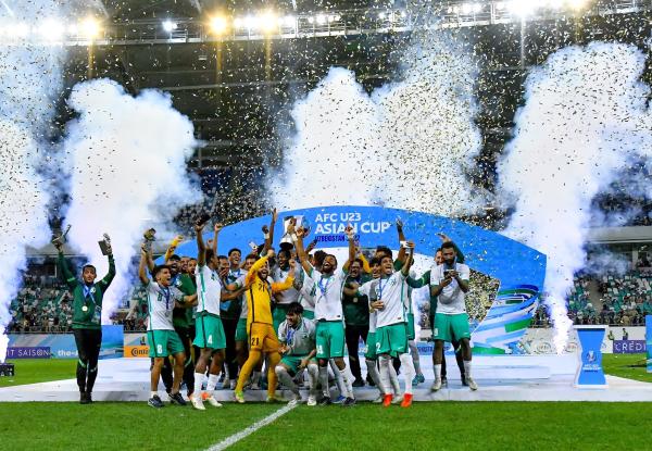 صرف مكافأة مليون ريال لكل لاعب بالمنتخب السعودي الأولمبي عاجل