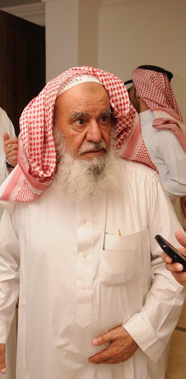 سباق التبرع للخير.. قصة أغلى غداء في العالم