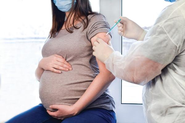 كورونا خلال الحمل تضر النمو العصبي للأطفال