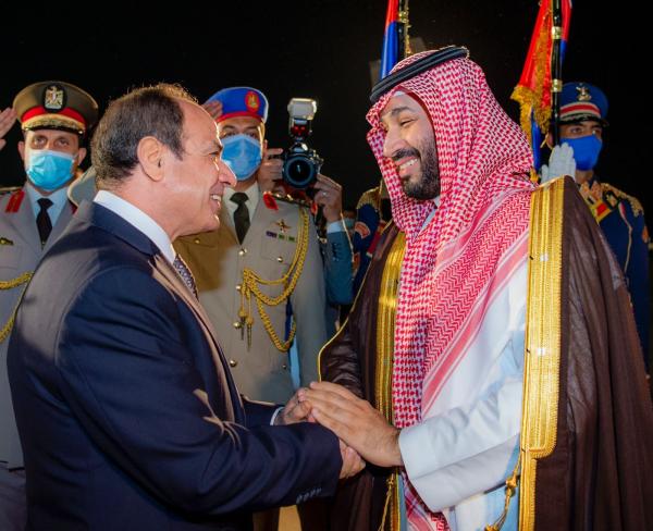 ولي العهد يصل العاصمة المصرية القاهرة