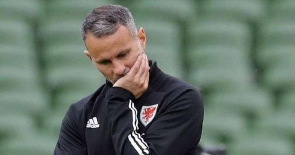 جيجز يستقيل من تدريب منتخب ويلز