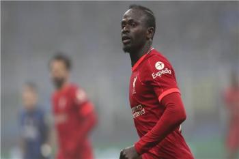 ماني يصل إلى ميونخ لإتمام صفقة انتقاله إلى بايرن