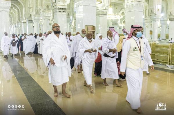 تطويف 123 ألفا منذ بداية ذي القعدة