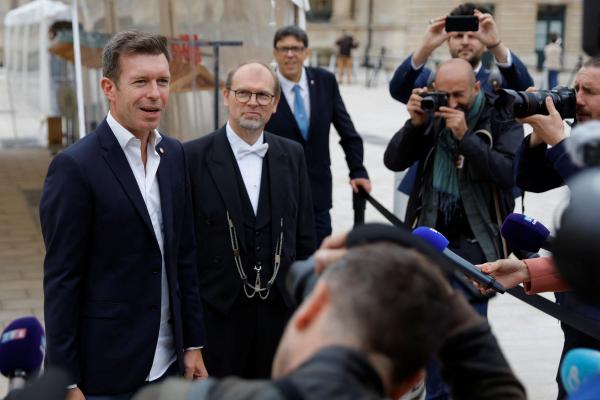 نتائج الانتخابات الفرنسية تشكل خطرا على أوروبا