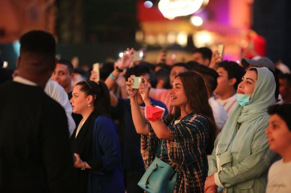 السرور والبهجة على وجه جماهير موسم جدة