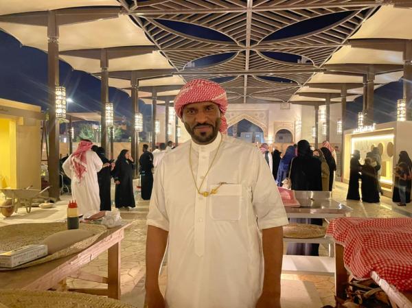 «الخبز الأحمر»..وجبة تراثية مفضلة لأهالي الأحساء
