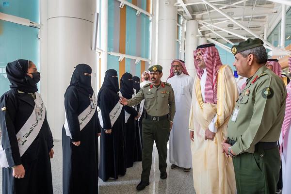 أمير المدينة المنورة يؤكد أهمية تجويد الخدمات المقدمة للحجاج