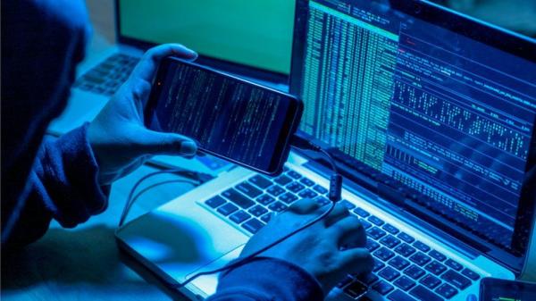 سرقة العملات المشفرة عرض مستمر
